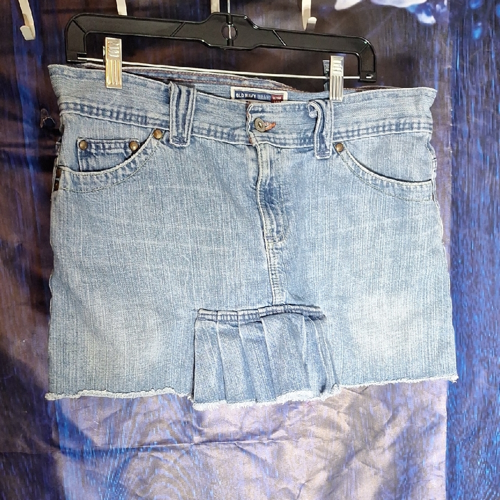 Old Navy Mini Jean  skirt - Picture 2 of 6